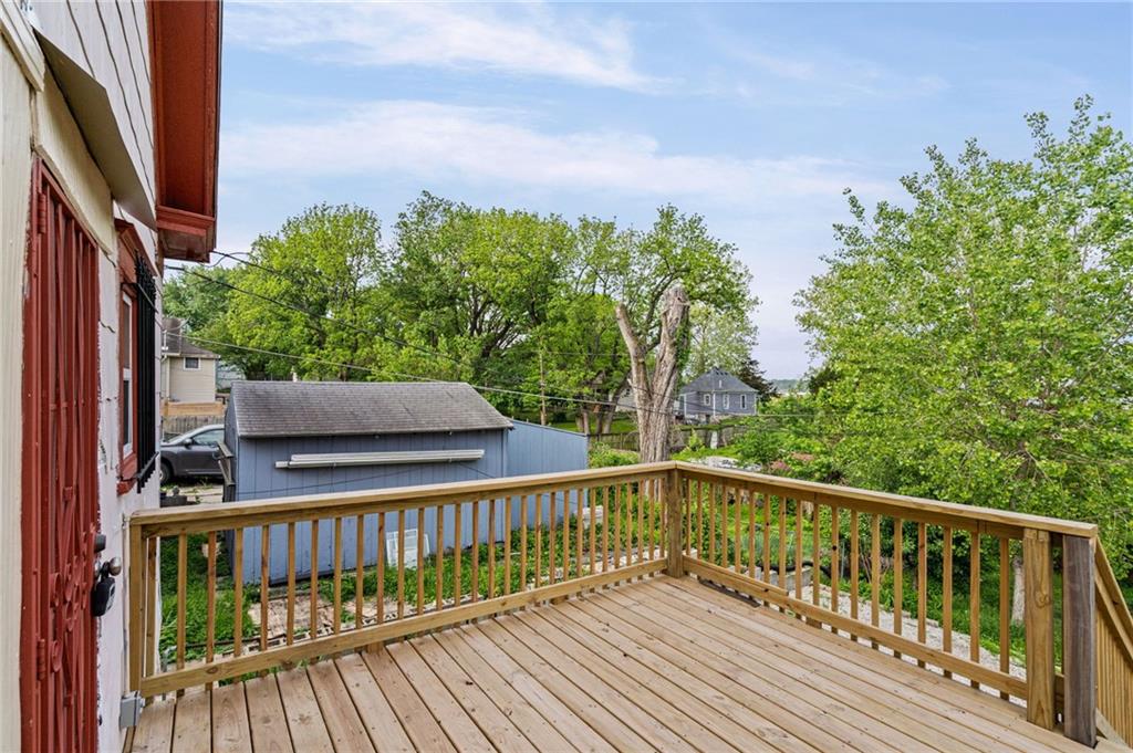 504 Wallace Avenue Property Photo 25
