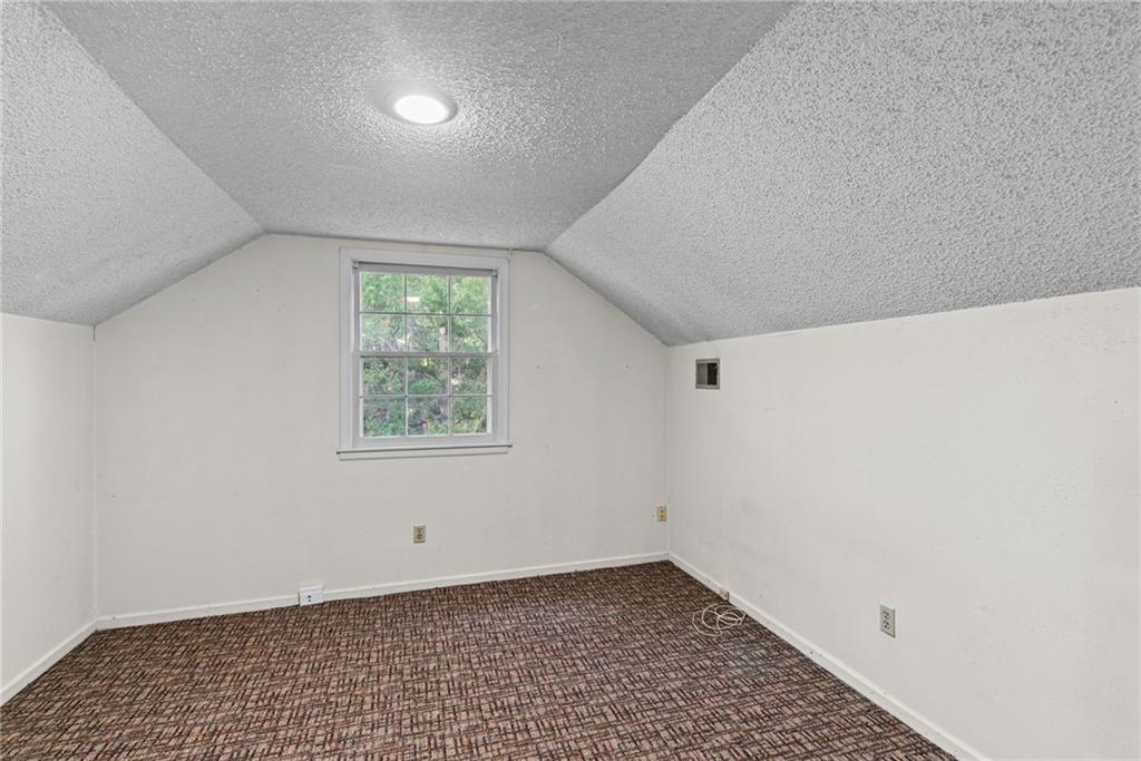 10530 Wedd Street Property Photo 14