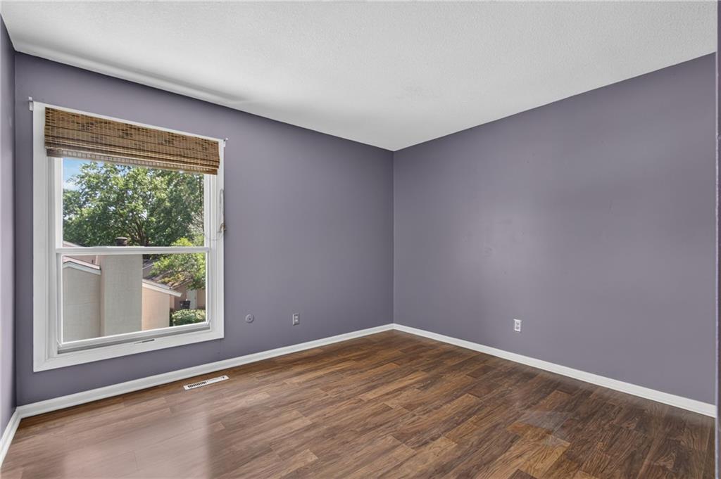10913 Rosehill Road Property Photo 19