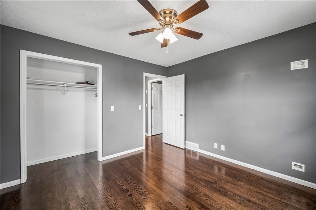 34906 E Colbern Road Property Photo 15