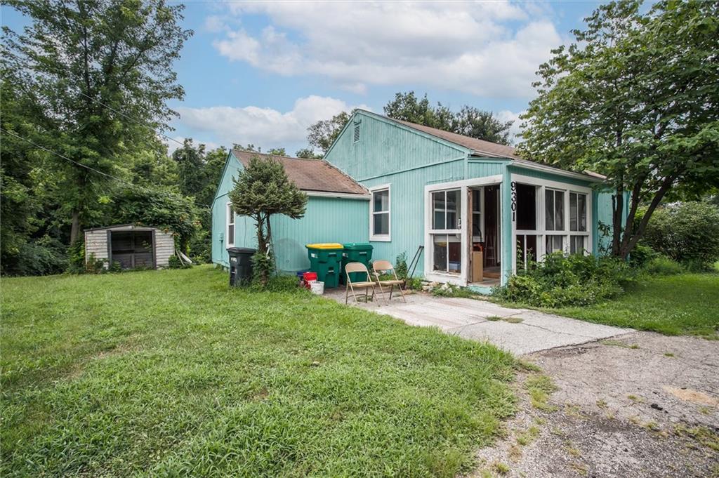 9301 Everett Avenue Property Photo 1