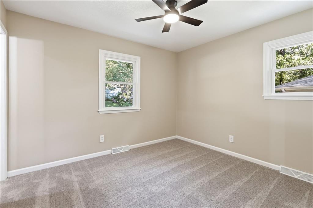 1201 Sw Mission Place Property Photo 12