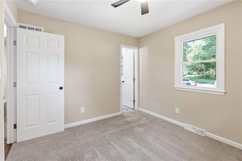 1201 Sw Mission Place Property Photo 14
