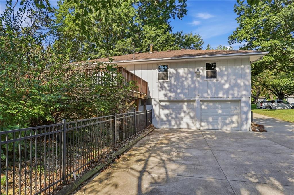 1201 Sw Mission Place Property Photo 24