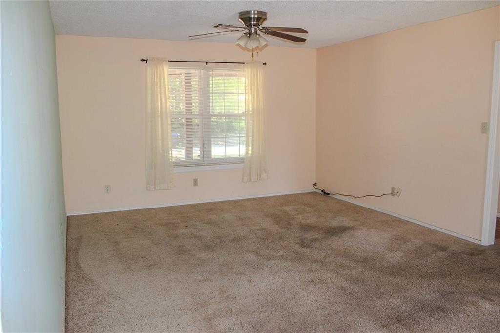 524 S 6th Street Property Photo 8