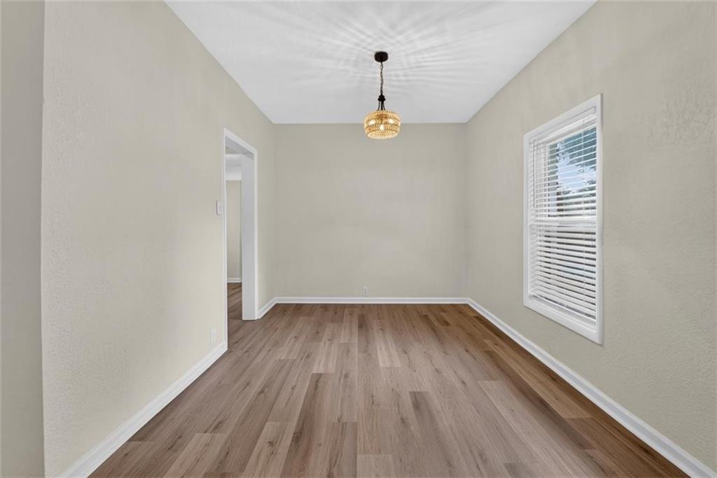433 Oakley Avenue Property Photo 7