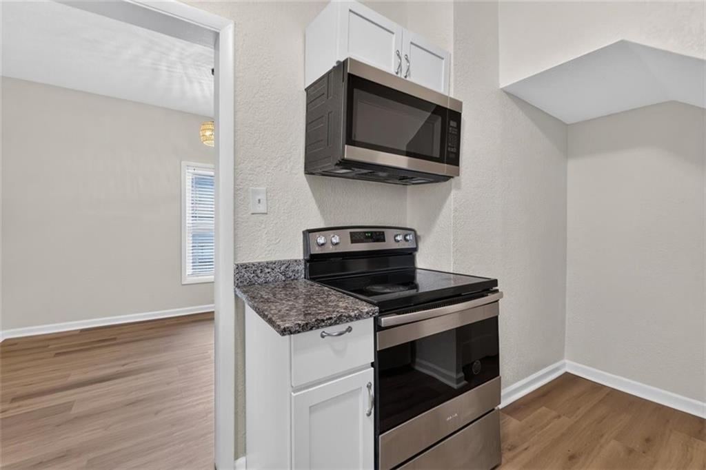 433 Oakley Avenue Property Photo 14