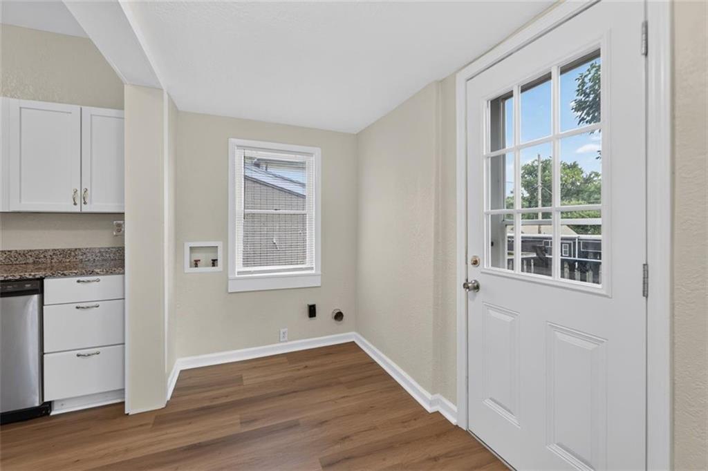 433 Oakley Avenue Property Photo 18