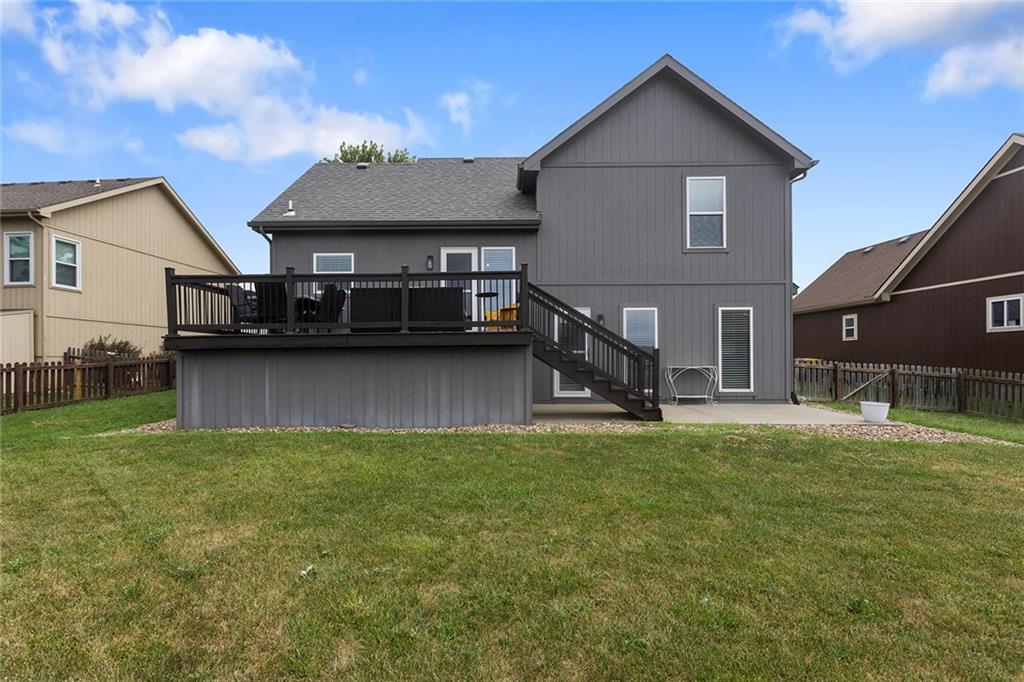 10904 N Manchester Avenue Property Photo 37