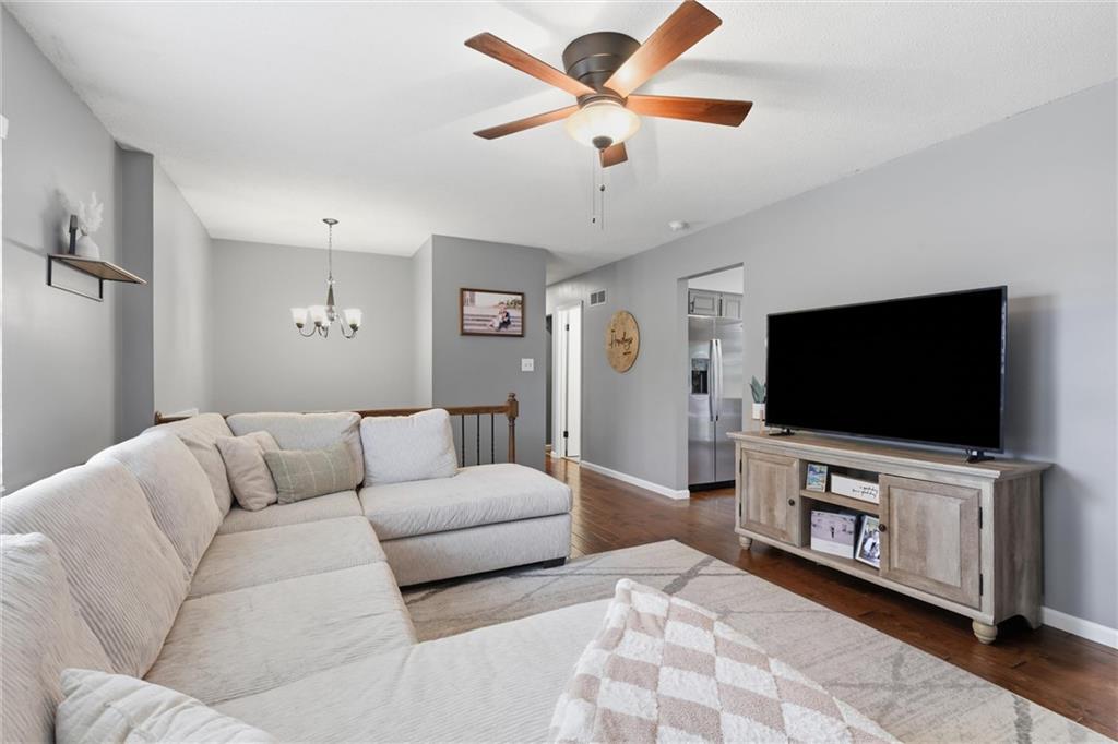 1729 W Normandy Drive Property Photo 6