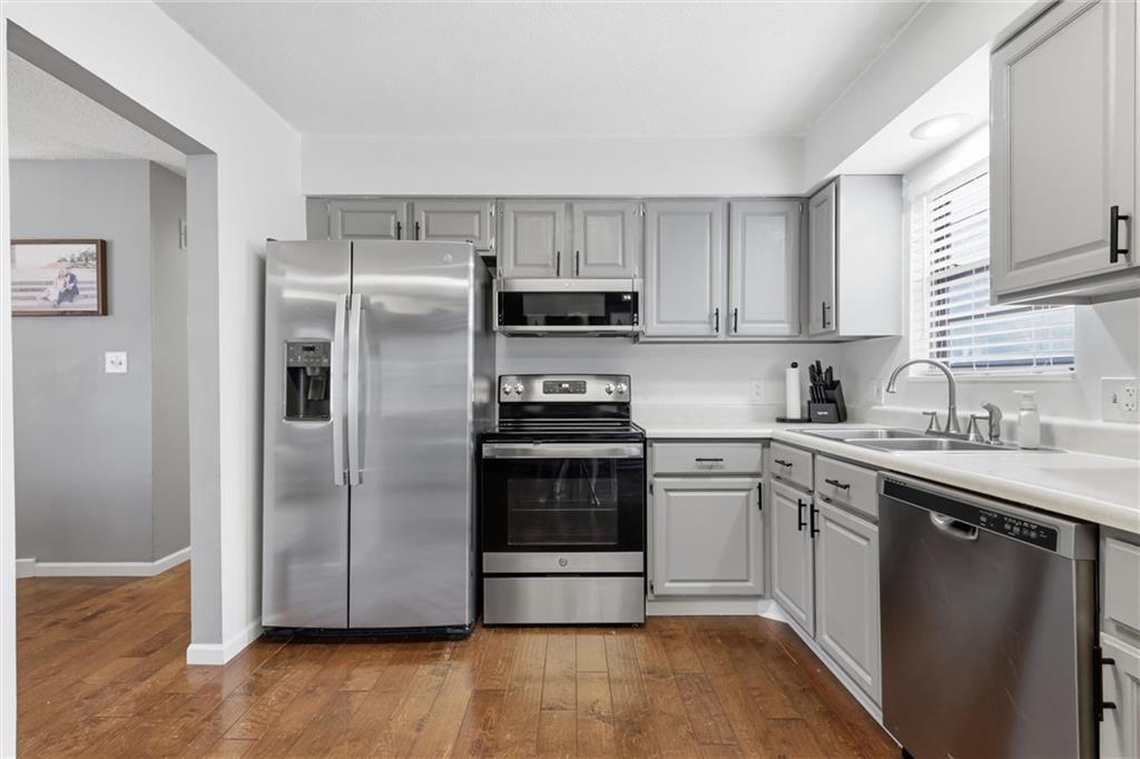 1729 W Normandy Drive Property Photo 10