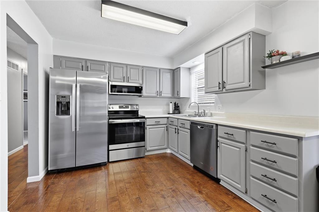1729 W Normandy Drive Property Photo 11