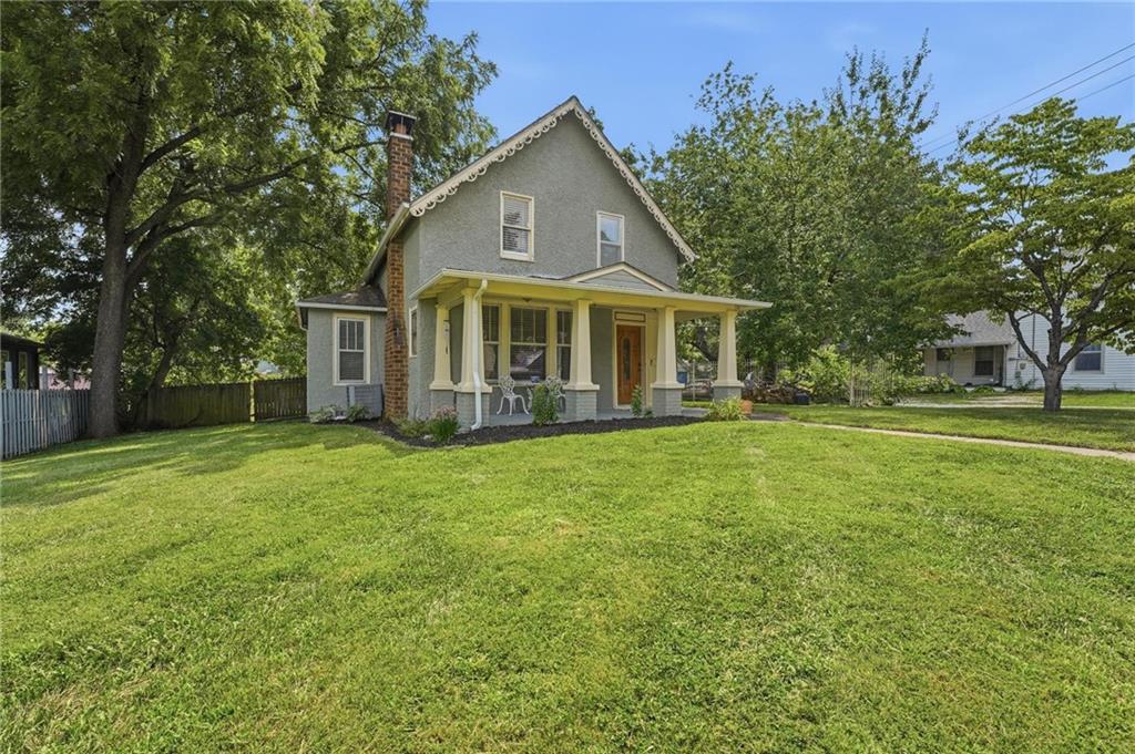 812 Cedar Street Property Photo 2