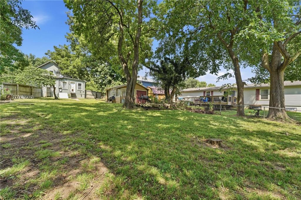 812 Cedar Street Property Photo 6