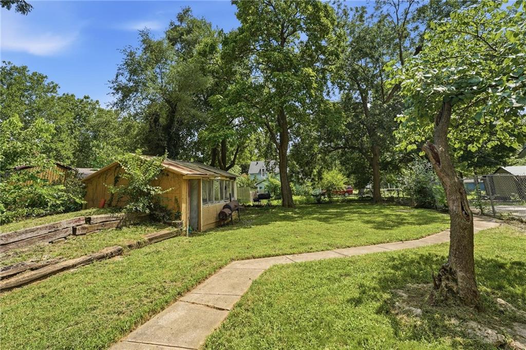 812 Cedar Street Property Photo 7