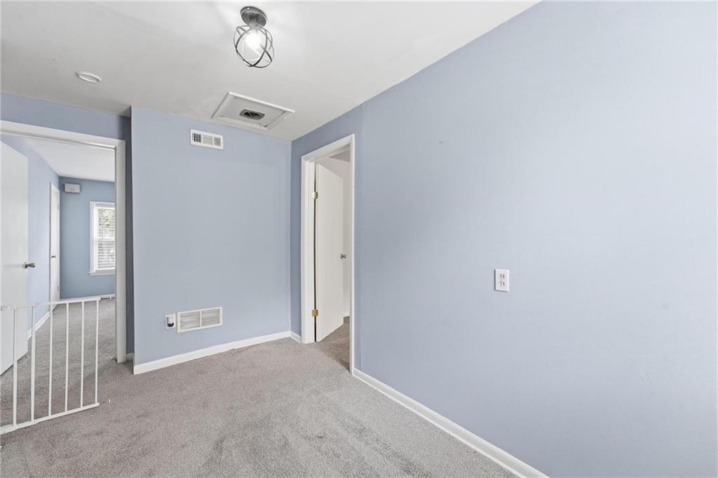 812 Cedar Street Property Photo 13