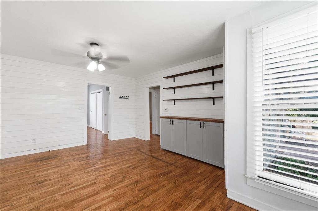 812 Cedar Street Property Photo 27