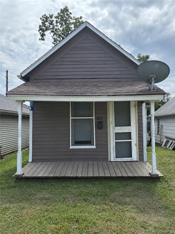 424 Thompson Avenue Property Photo 2