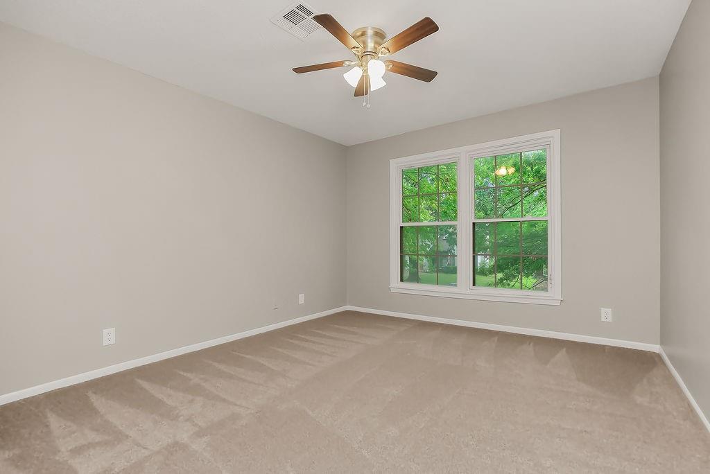 10740 W 115th Street Property Photo 20