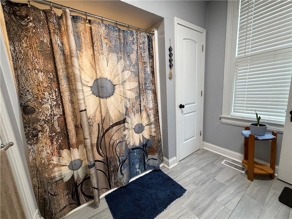 610 S Maple Street Property Photo 13