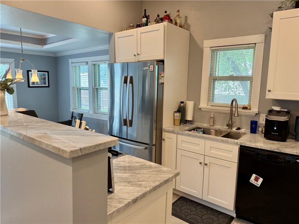 610 S Maple Street Property Photo 16