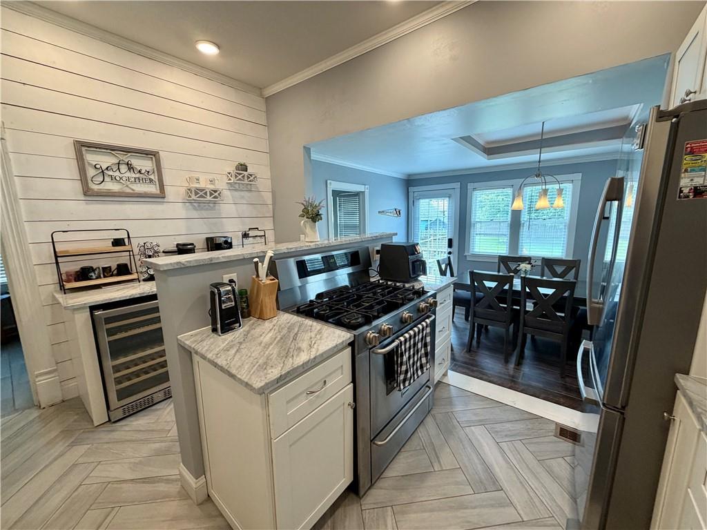 610 S Maple Street Property Photo 18