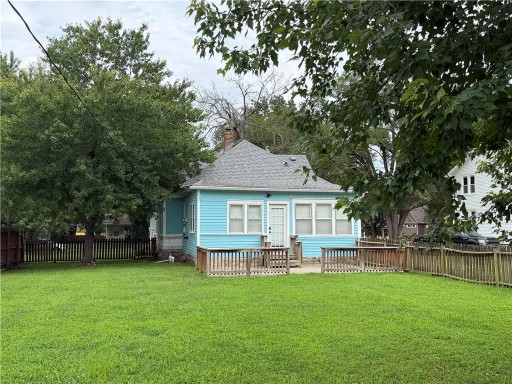 610 S Maple Street Property Photo 28