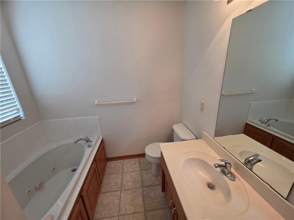 404 Blue Grass Drive Property Photo 12