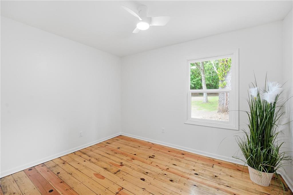 9400 Raytown Road Property Photo 17