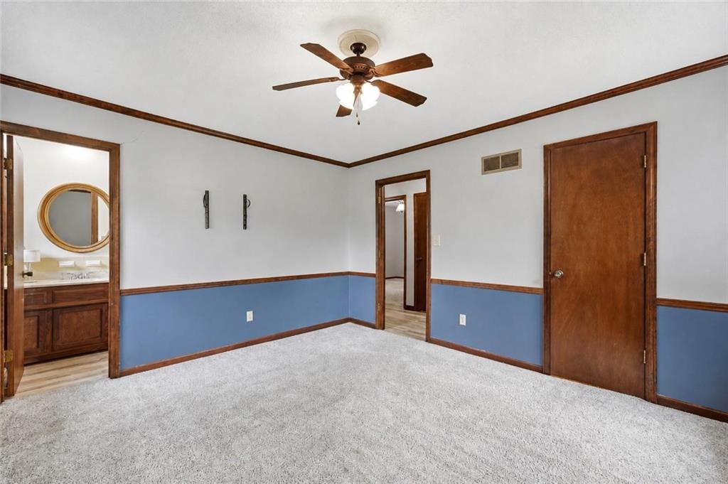 400 S Normandy Drive Property Photo 16