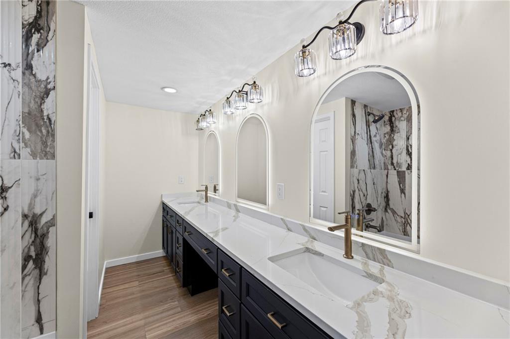 39135 Plum Creek Road Property Photo 4