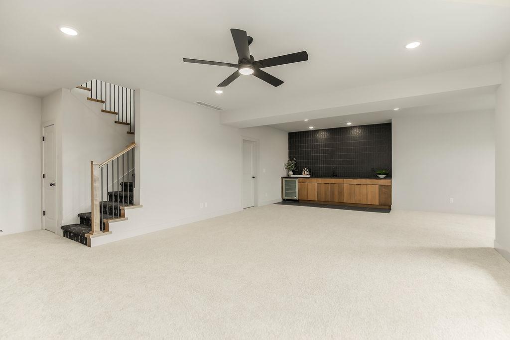7709 N Merrimac Avenue Property Photo 30