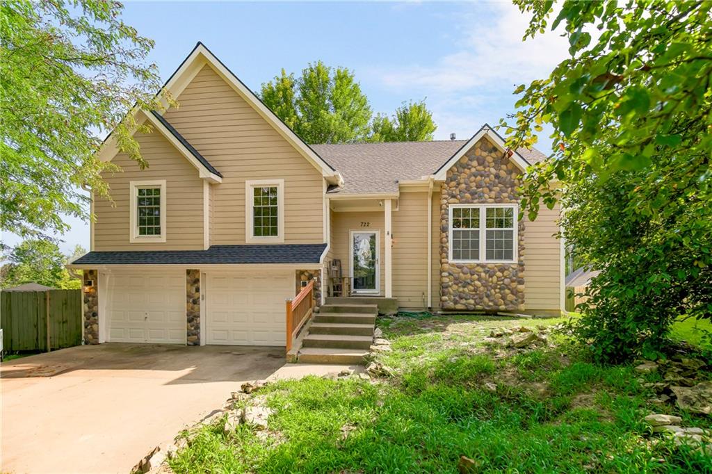 722 Bittersweet Road Property Photo 1