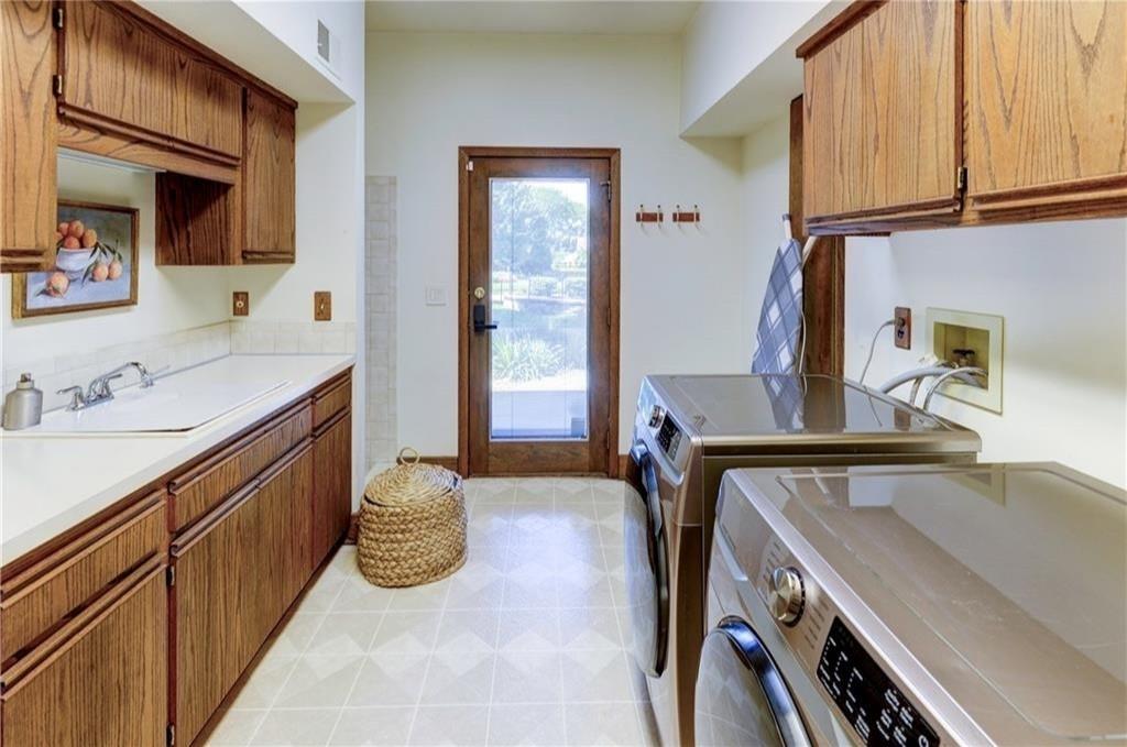 12639 Juniper Circle Property Photo 7