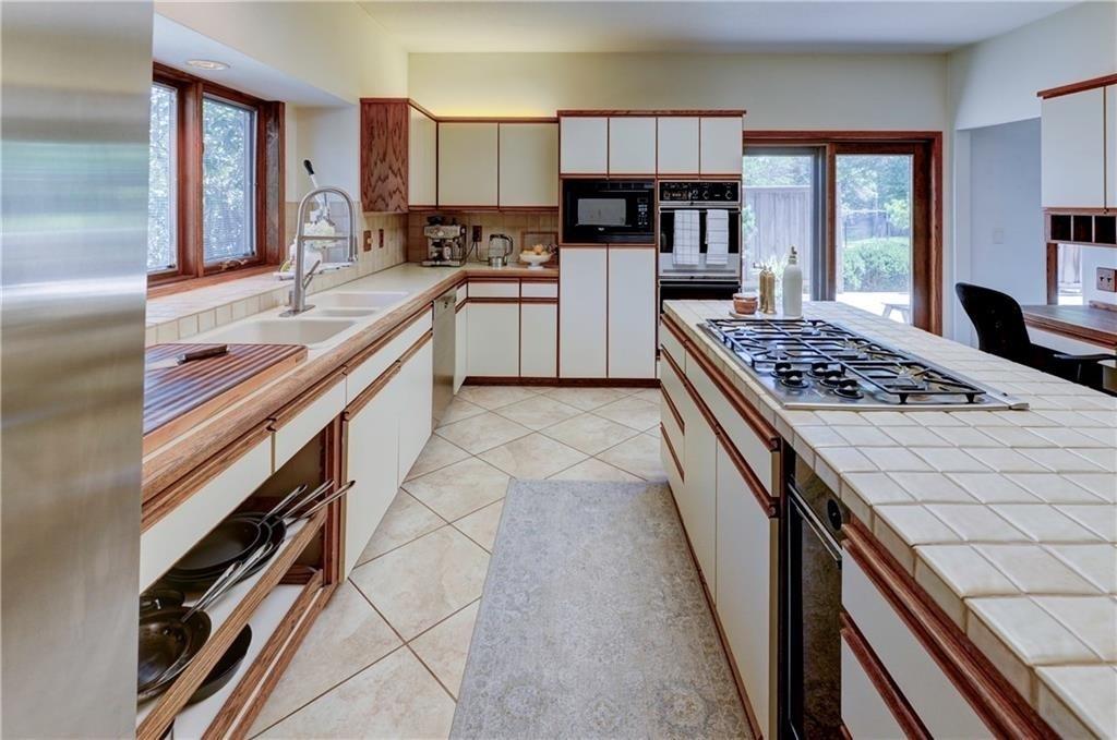 12639 Juniper Circle Property Photo 9