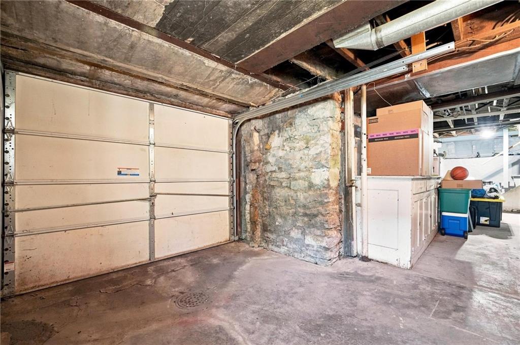 202 E Main Street Property Photo 33