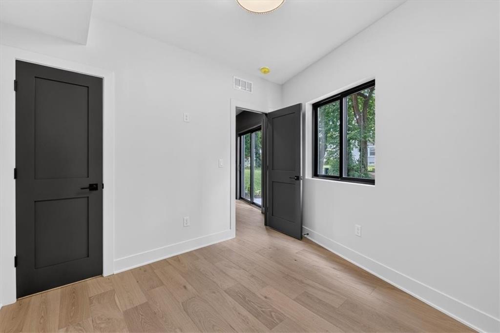 4521 Francis Street Property Photo 44