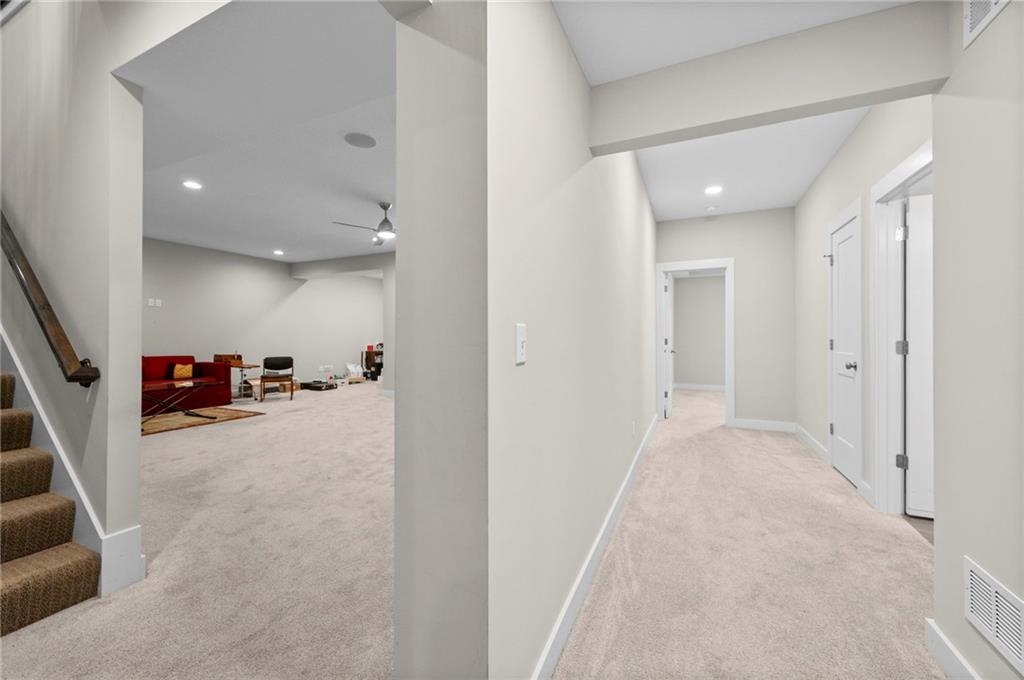 17048 W 168th Place Property Photo 31