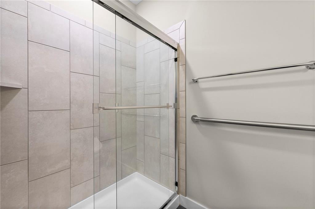 17048 W 168th Place Property Photo 35