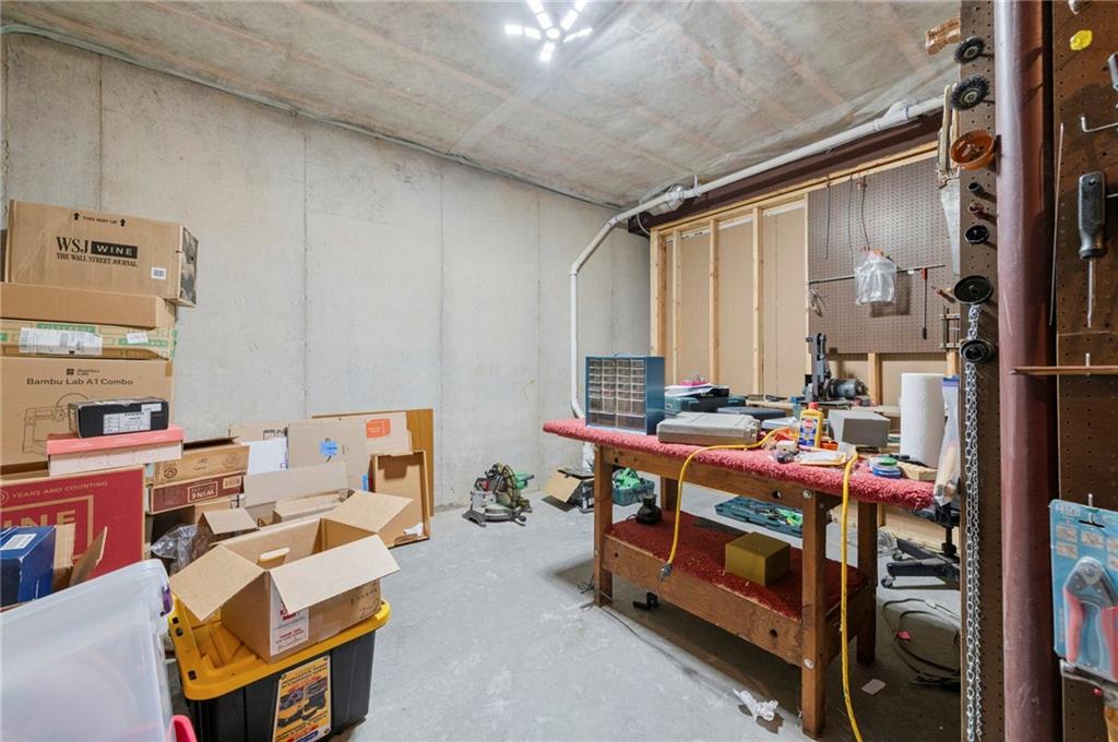 17048 W 168th Place Property Photo 37