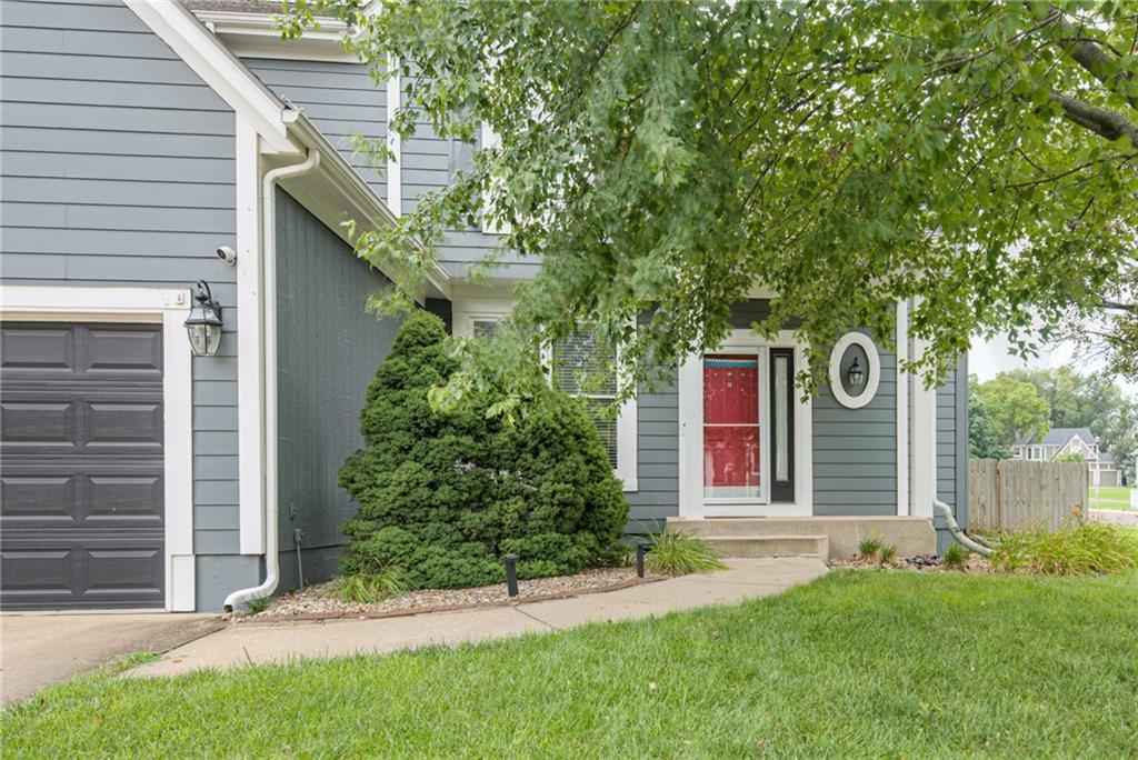 14902 Horton Street Property Photo 4