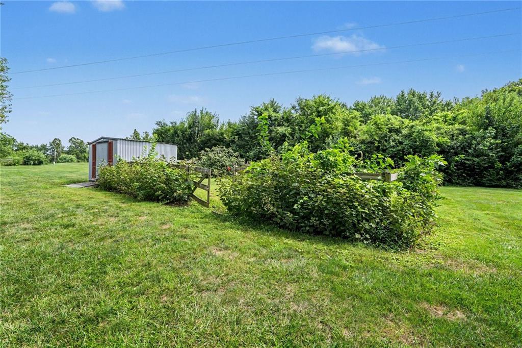 2100 Crescent Drive Property Photo 27