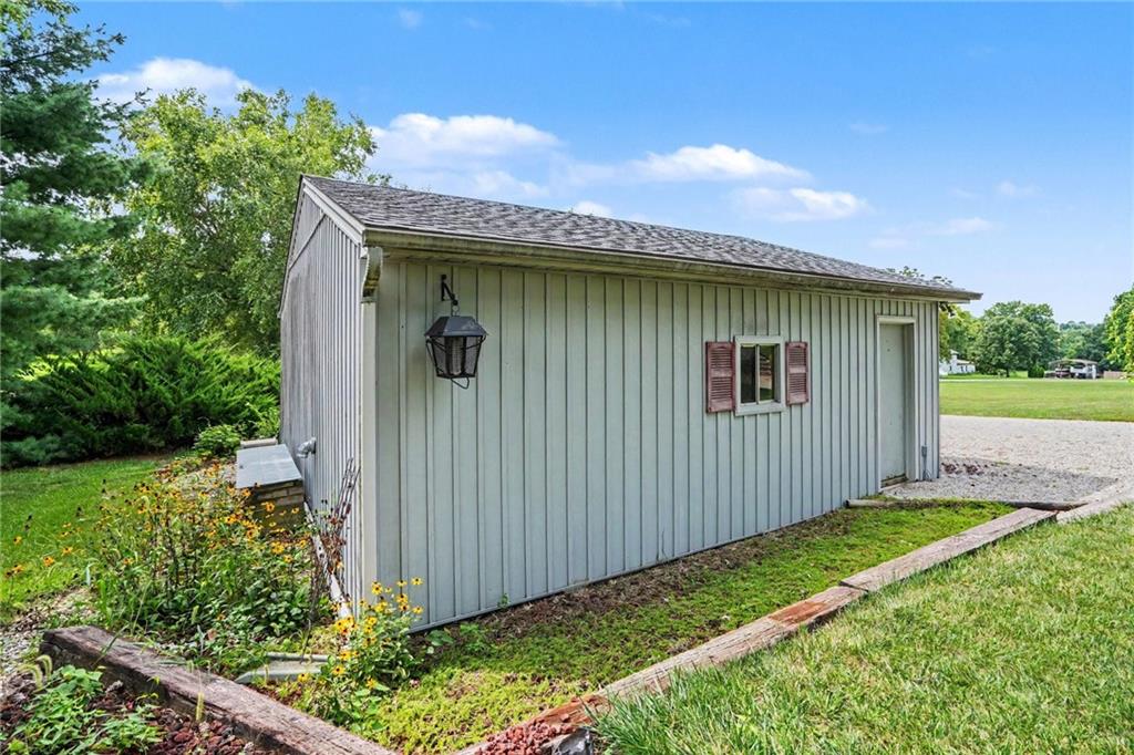 2100 Crescent Drive Property Photo 35