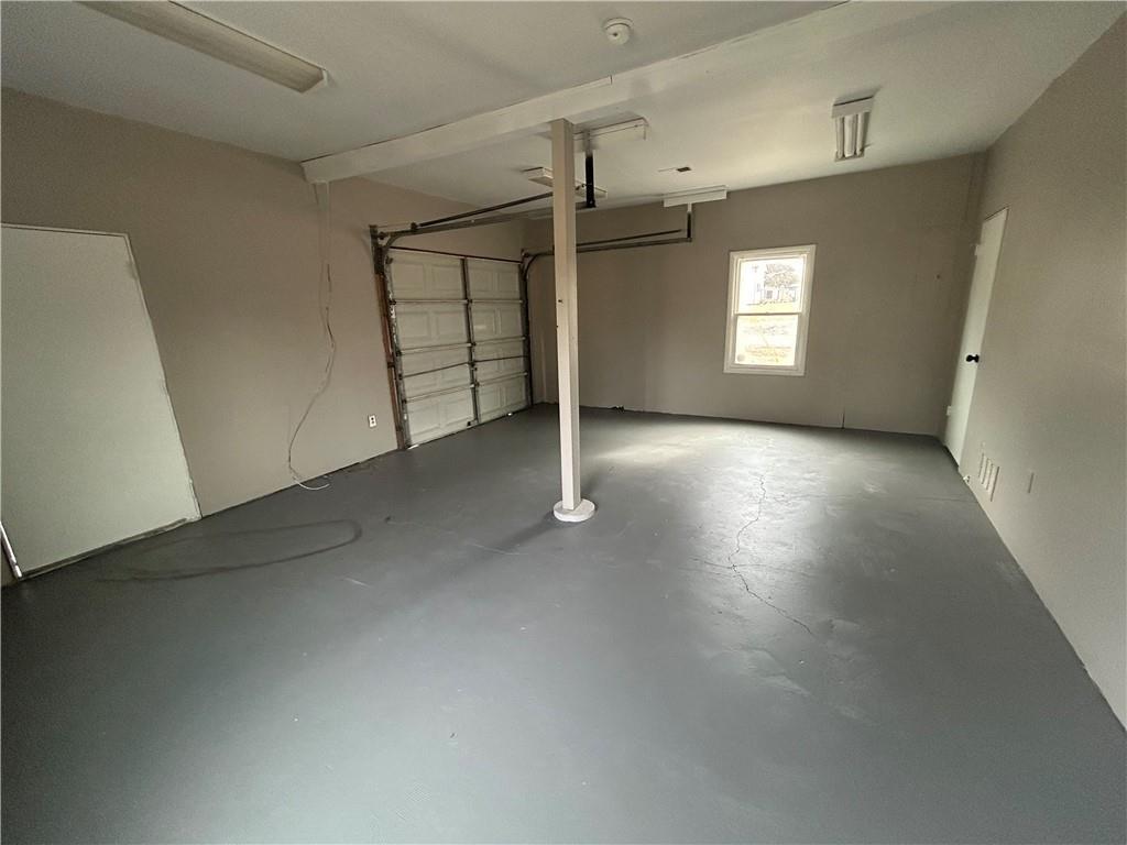 4703 N Hifner Street Property Photo 13
