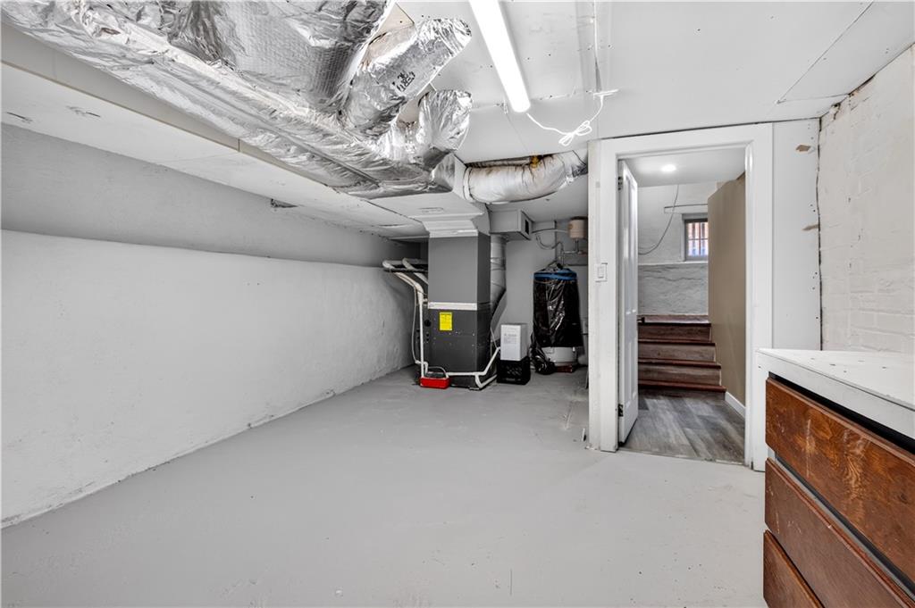 706 W 8th Street Property Photo 45