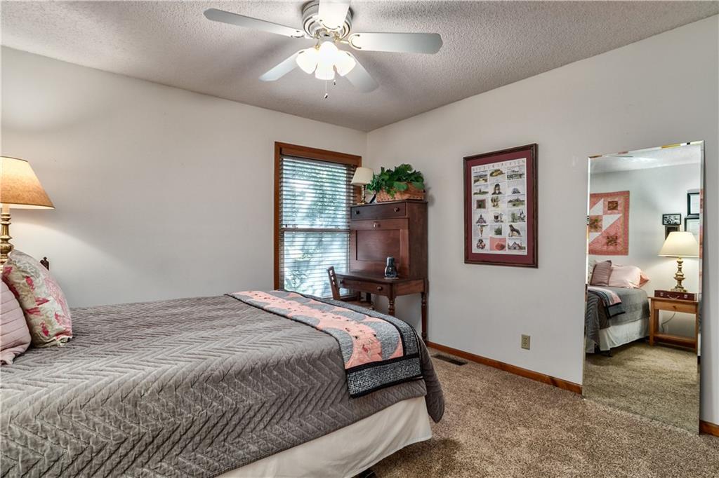 18502 W 114th Street Property Photo 24