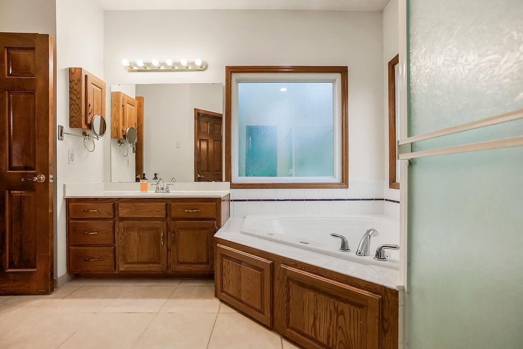 10500 Ne 98th Street Property Photo 18