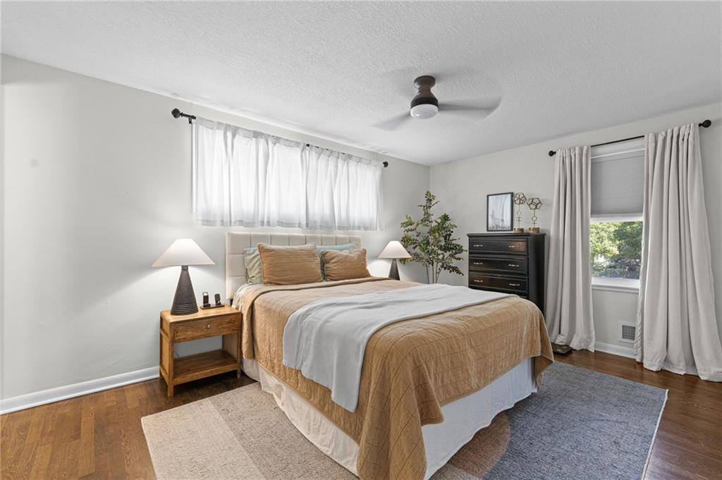 8802 Belleview Avenue Property Photo 11