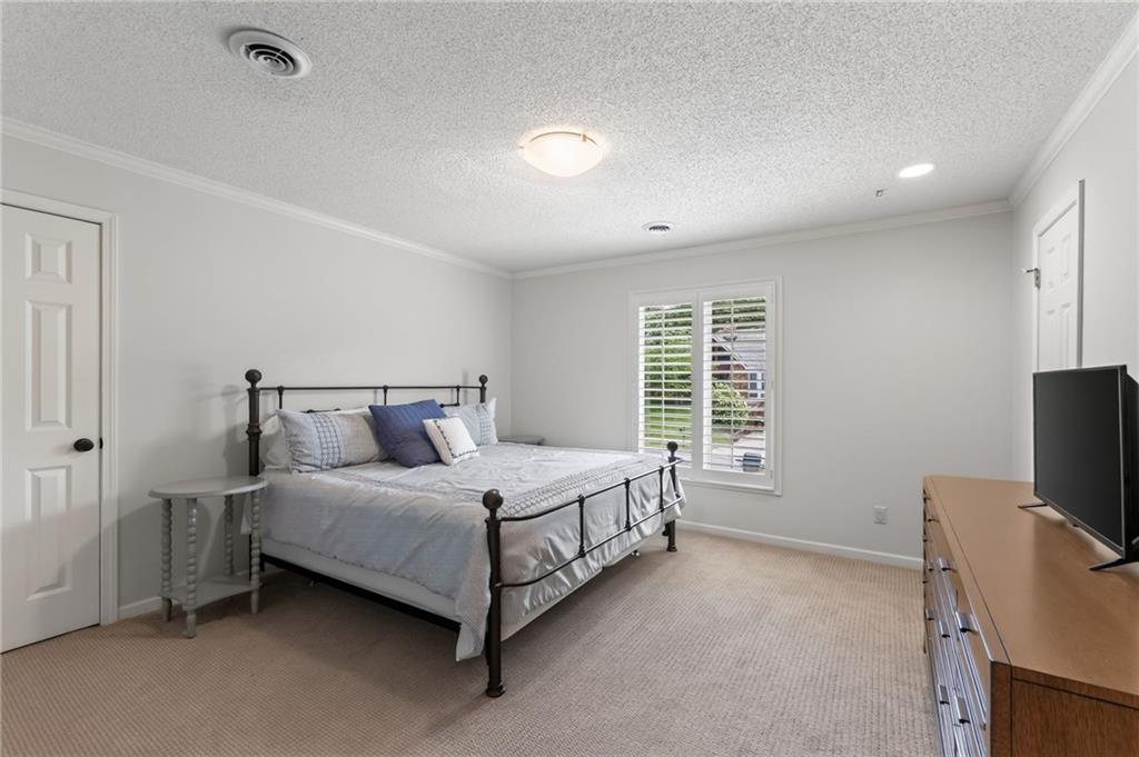 1340 Camelot Drive Property Photo 43