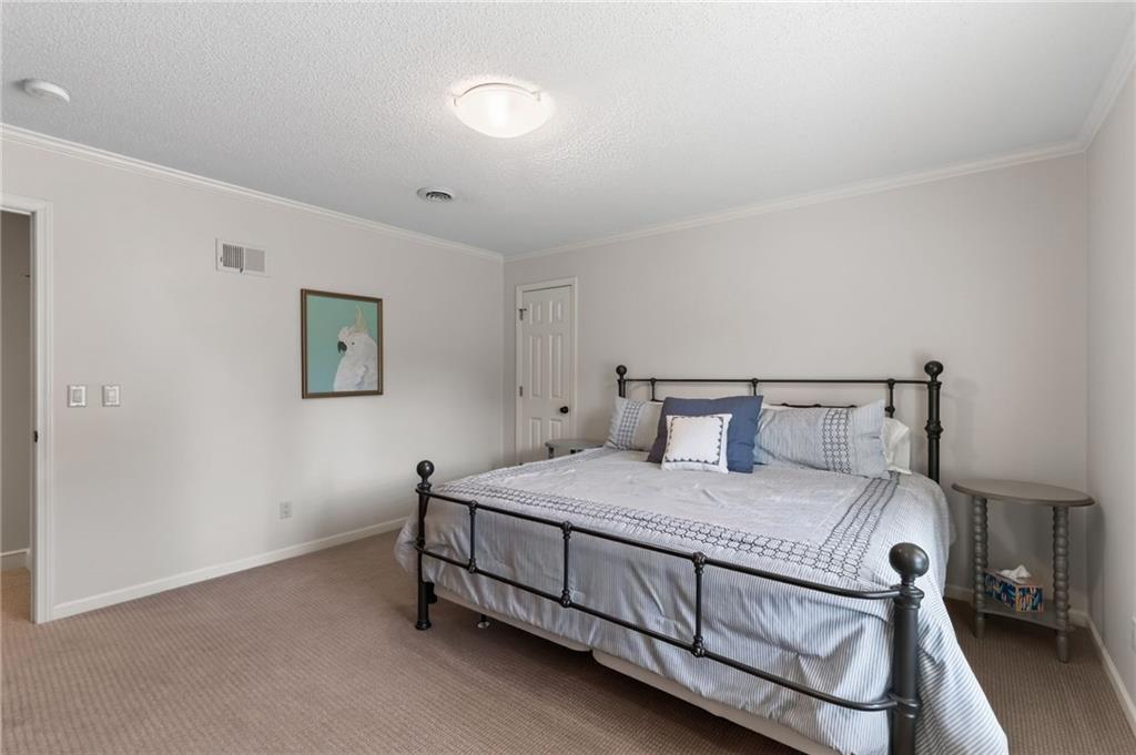1340 Camelot Drive Property Photo 44